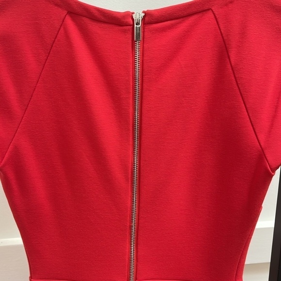 DIANE VON FURSTENBERG Red Knit Dress size 0 - Picture 6 of 9